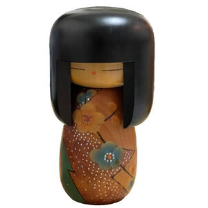 Vintage Japanese Kokeshi Doll Sogen Carved Wooden Hand Painted Tradition Sosaku